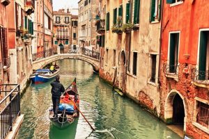 italy tourist attractions venice canals